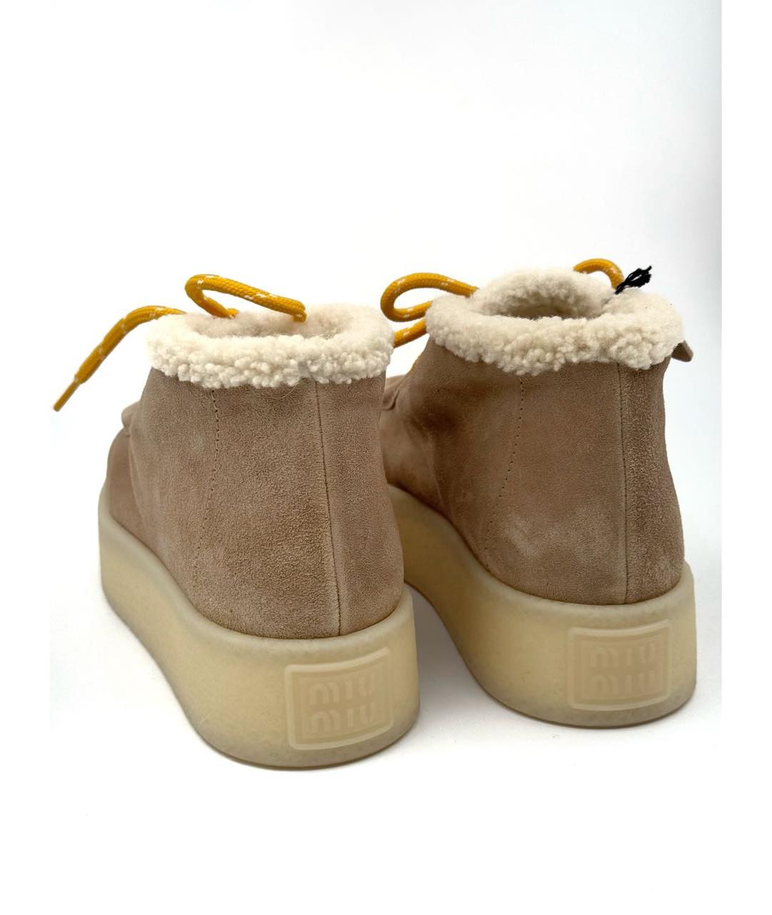 MIU MIU Бежевые замшевые ботинки, фото 4