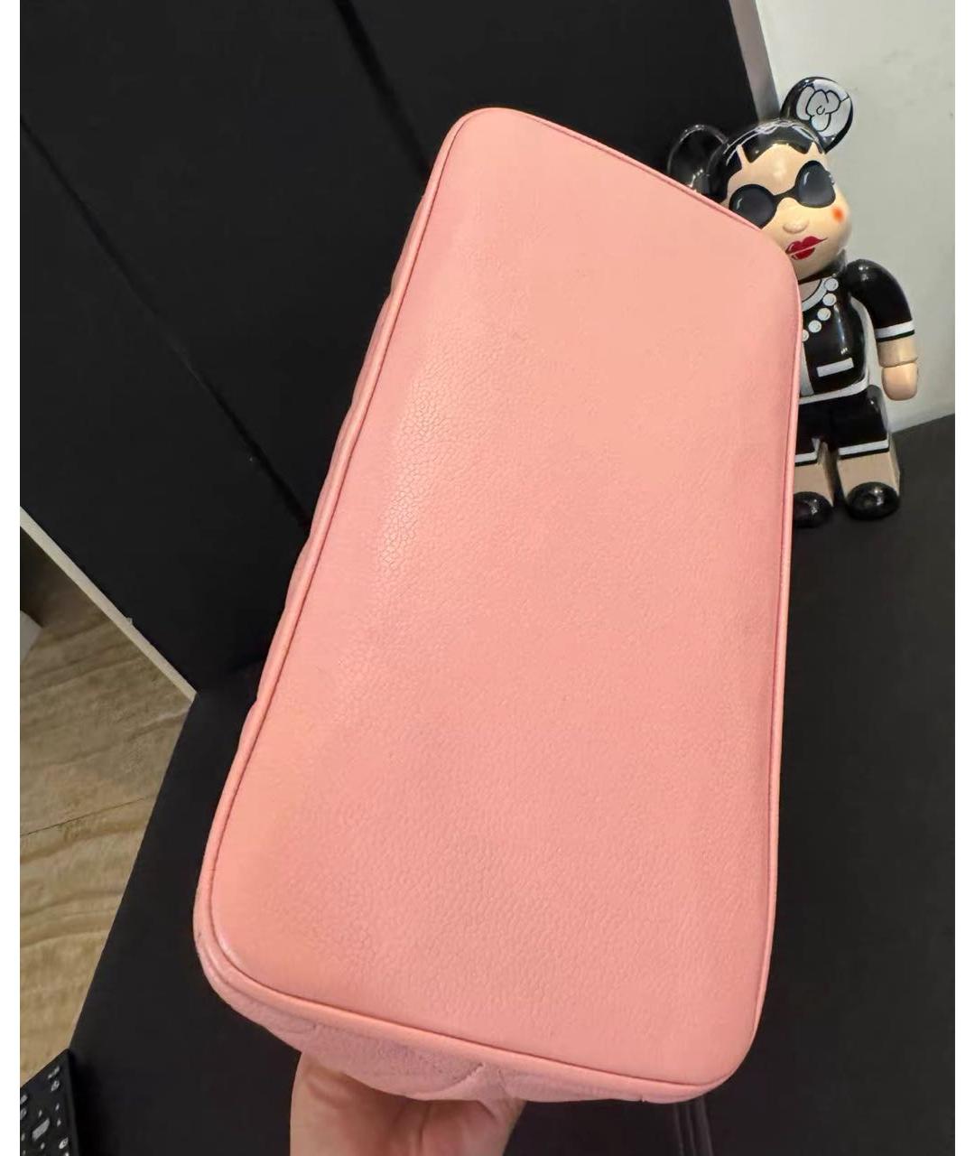 CHANEL Розовая кожаная сумка тоут, фото 6