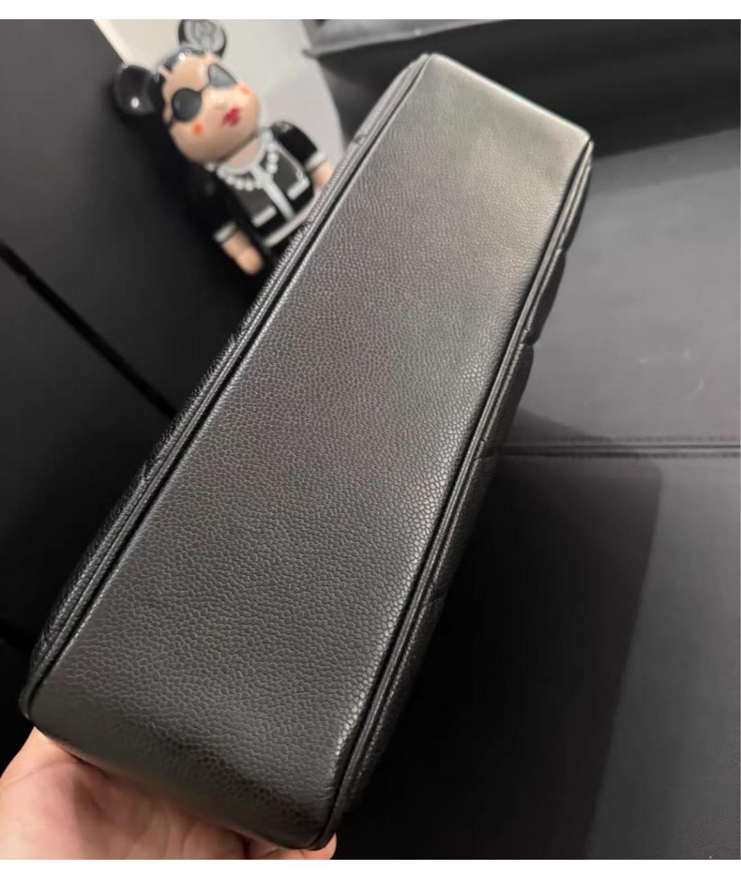 CHANEL Черная кожаная сумка тоут, фото 7