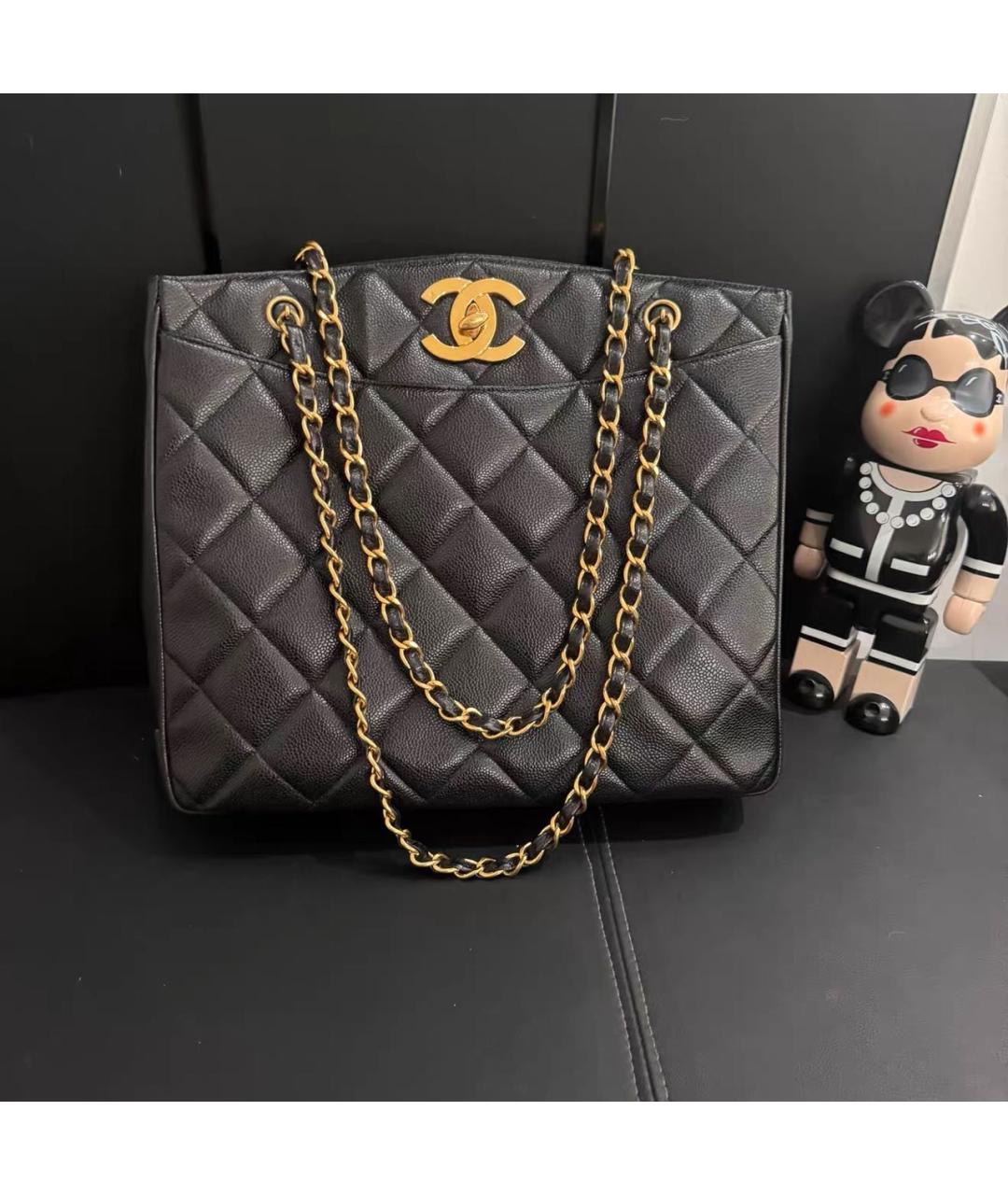 CHANEL Черная кожаная сумка тоут, фото 9