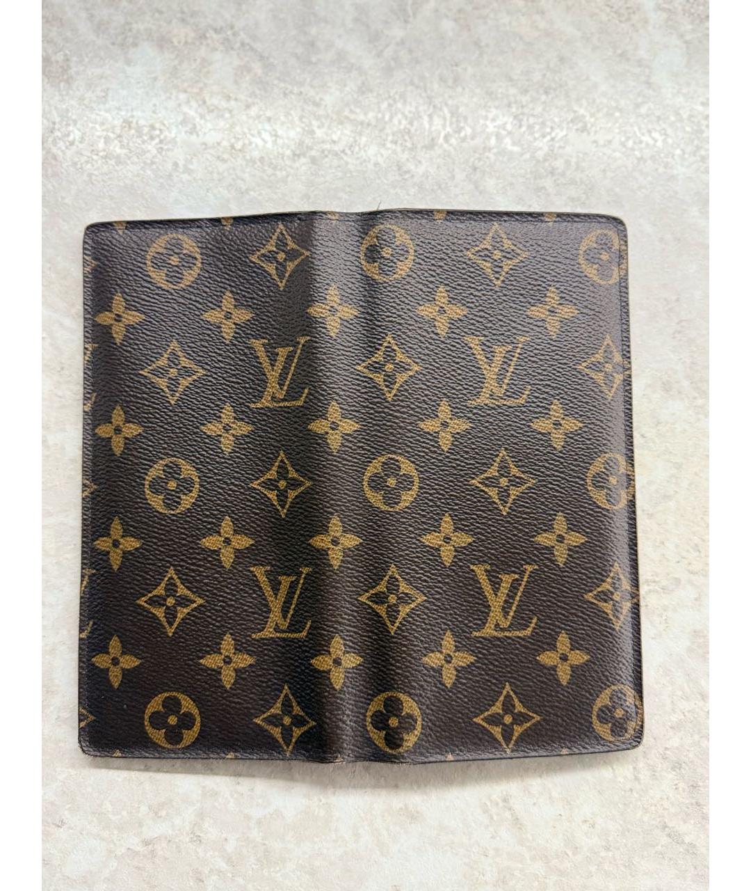 LOUIS VUITTON Коричневый кошелек, фото 3