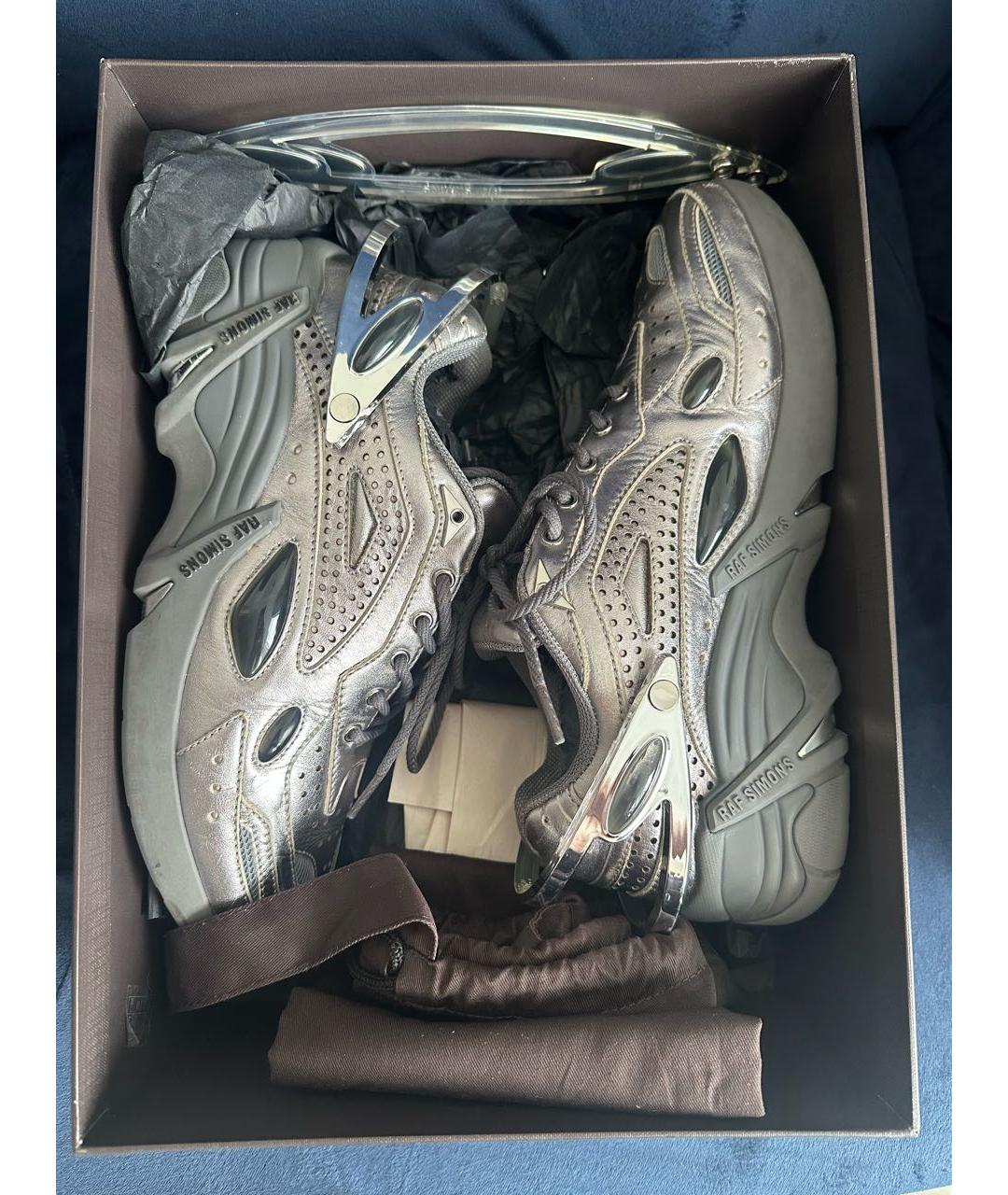 RAF SIMONS Серебряные кожаные низкие кроссовки / кеды, фото 2