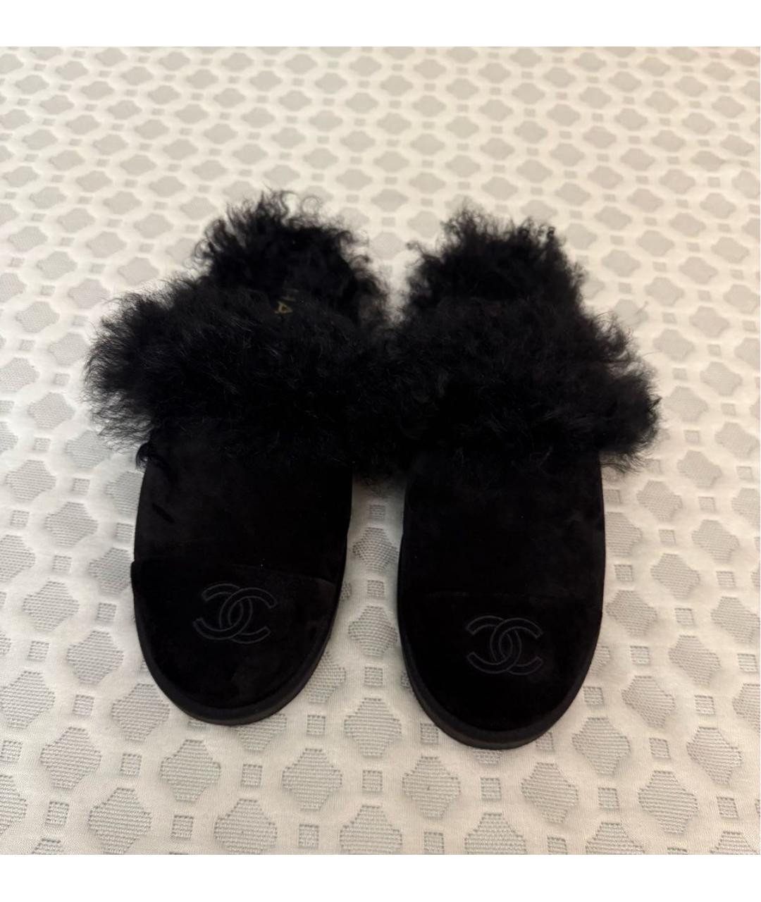 CHANEL Черные замшевые мюли, фото 2