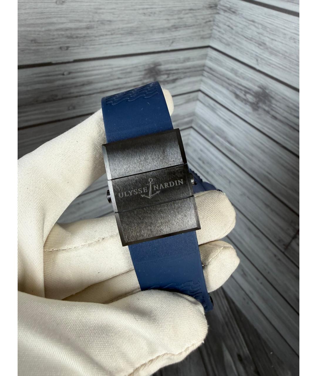 Ulysse Nardin Темно-синие часы, фото 10