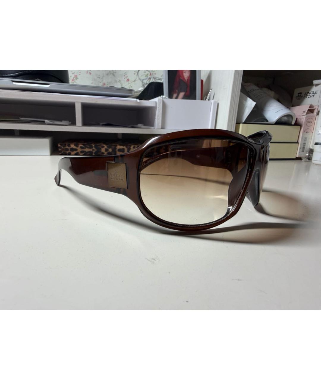 GUCCI Коричневые пластиковые солнцезащитные очки, фото 2