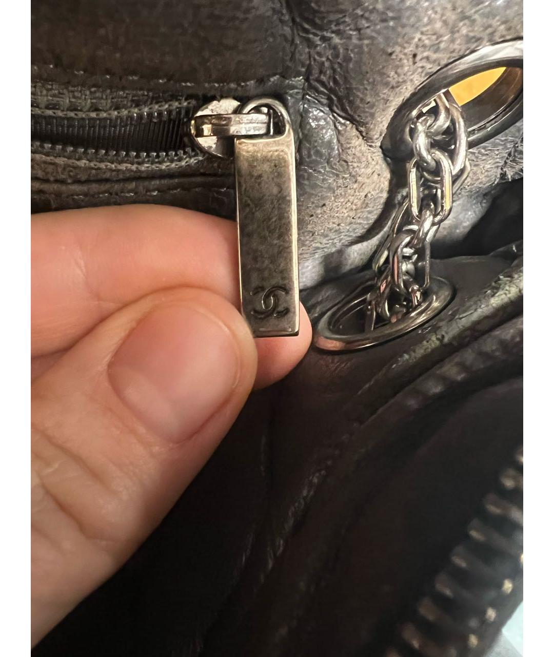 CHANEL Серая кожаная сумка через плечо, фото 5