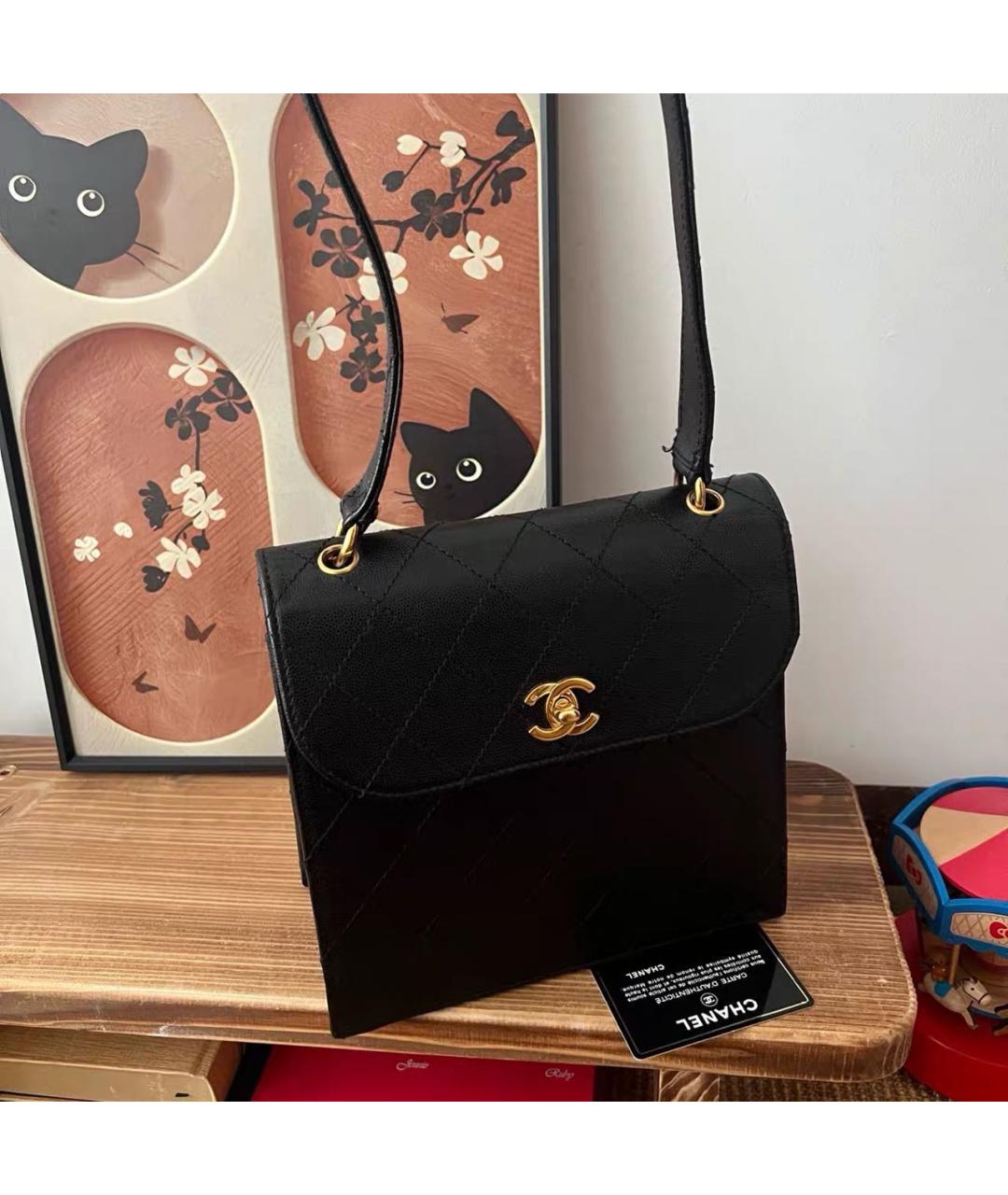 CHANEL Черная кожаная сумка с короткими ручками, фото 7