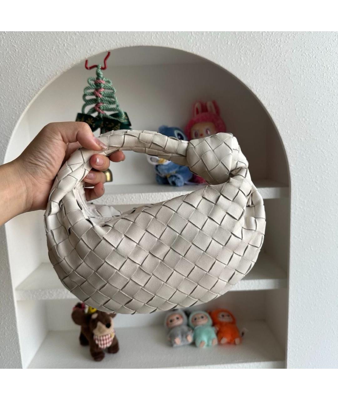 BOTTEGA VENETA Белая кожаная сумка с короткими ручками, фото 7