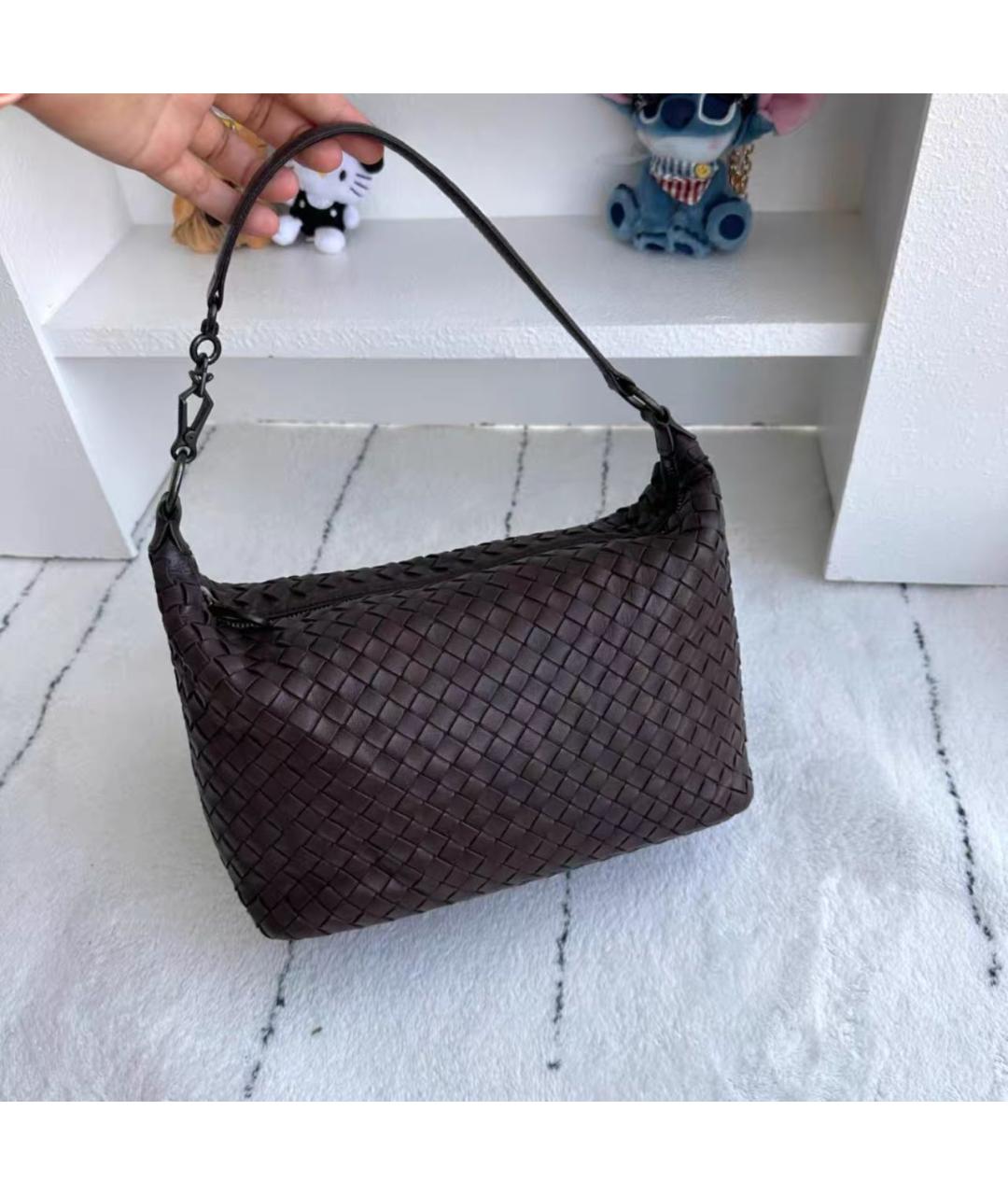 BOTTEGA VENETA Коричневая кожаная сумка с короткими ручками, фото 2