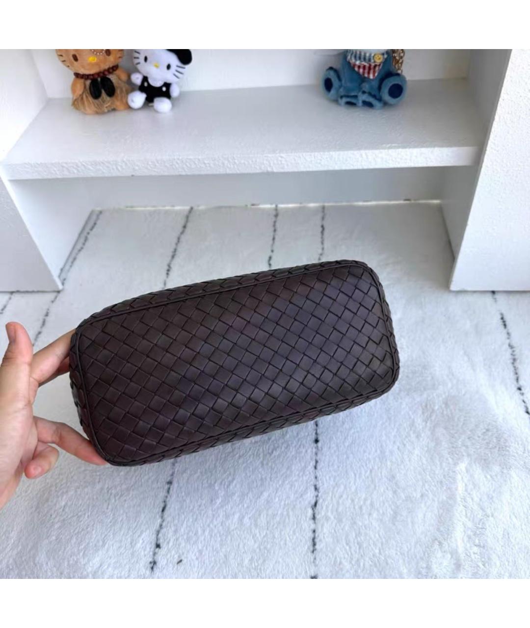 BOTTEGA VENETA Коричневая кожаная сумка с короткими ручками, фото 5