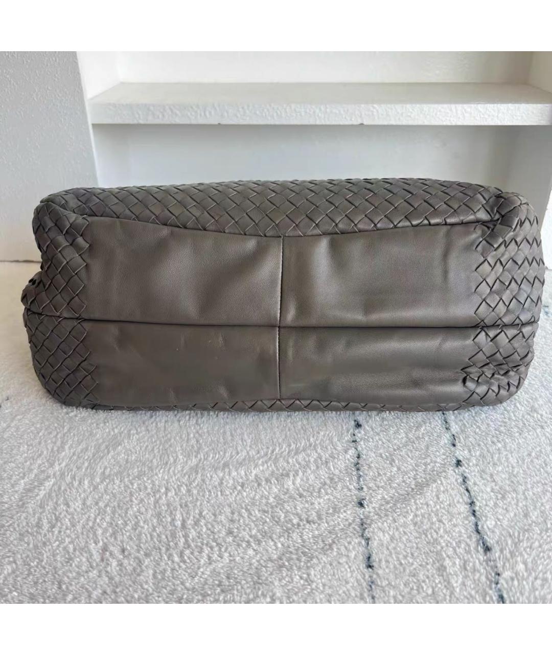 BOTTEGA VENETA Антрацитовая кожаная сумка с короткими ручками, фото 7