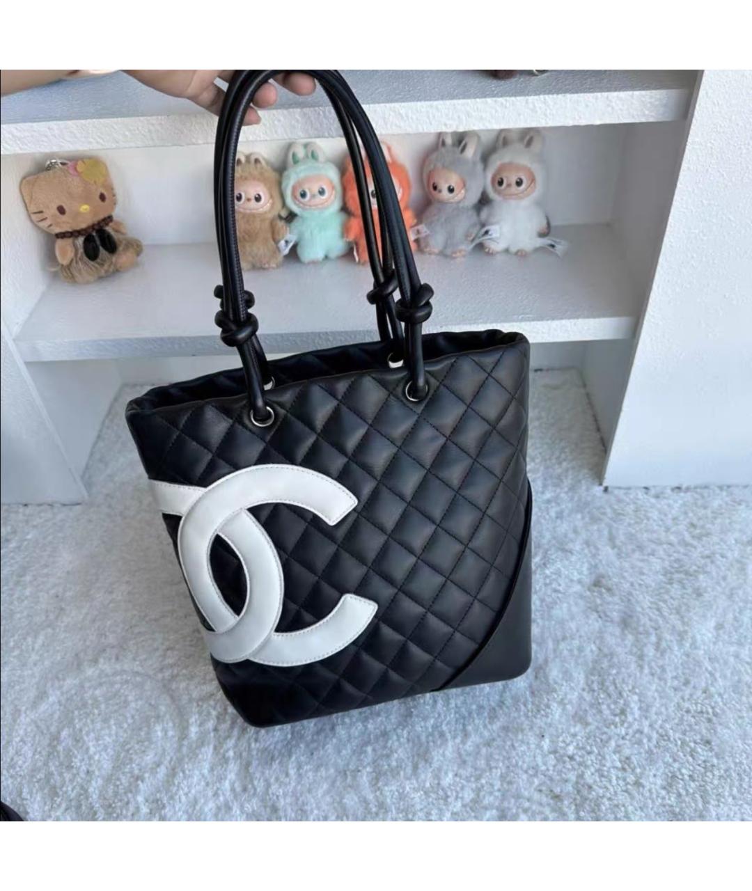 CHANEL Черная кожаная сумка с короткими ручками, фото 2