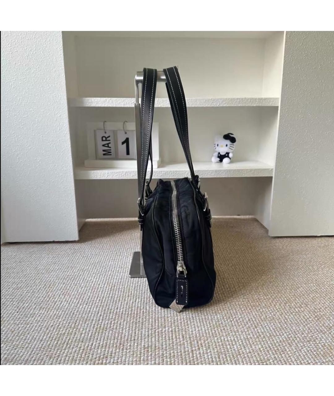 PRADA Черная кожаная сумка с короткими ручками, фото 4