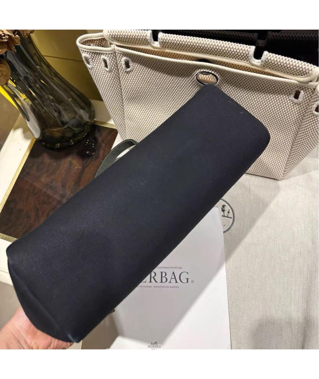 HERMES Темно-синяя кожаная сумка с короткими ручками, фото 7