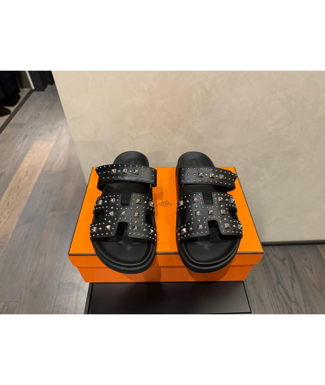 HERMES Черные кожаные шлепанцы, фото 2