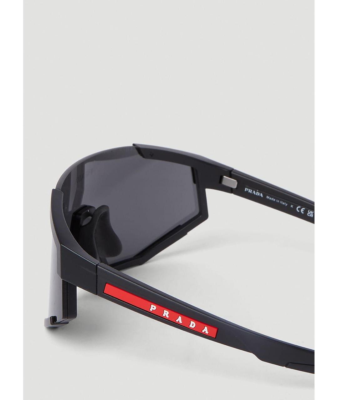 PRADA Черные пластиковые солнцезащитные очки, фото 3
