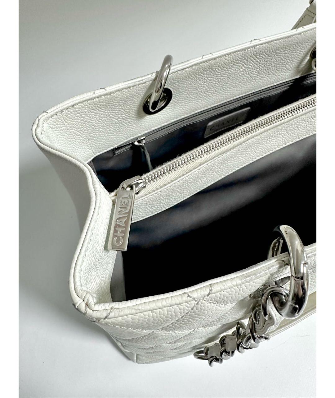 CHANEL Белая кожаная сумка тоут, фото 5