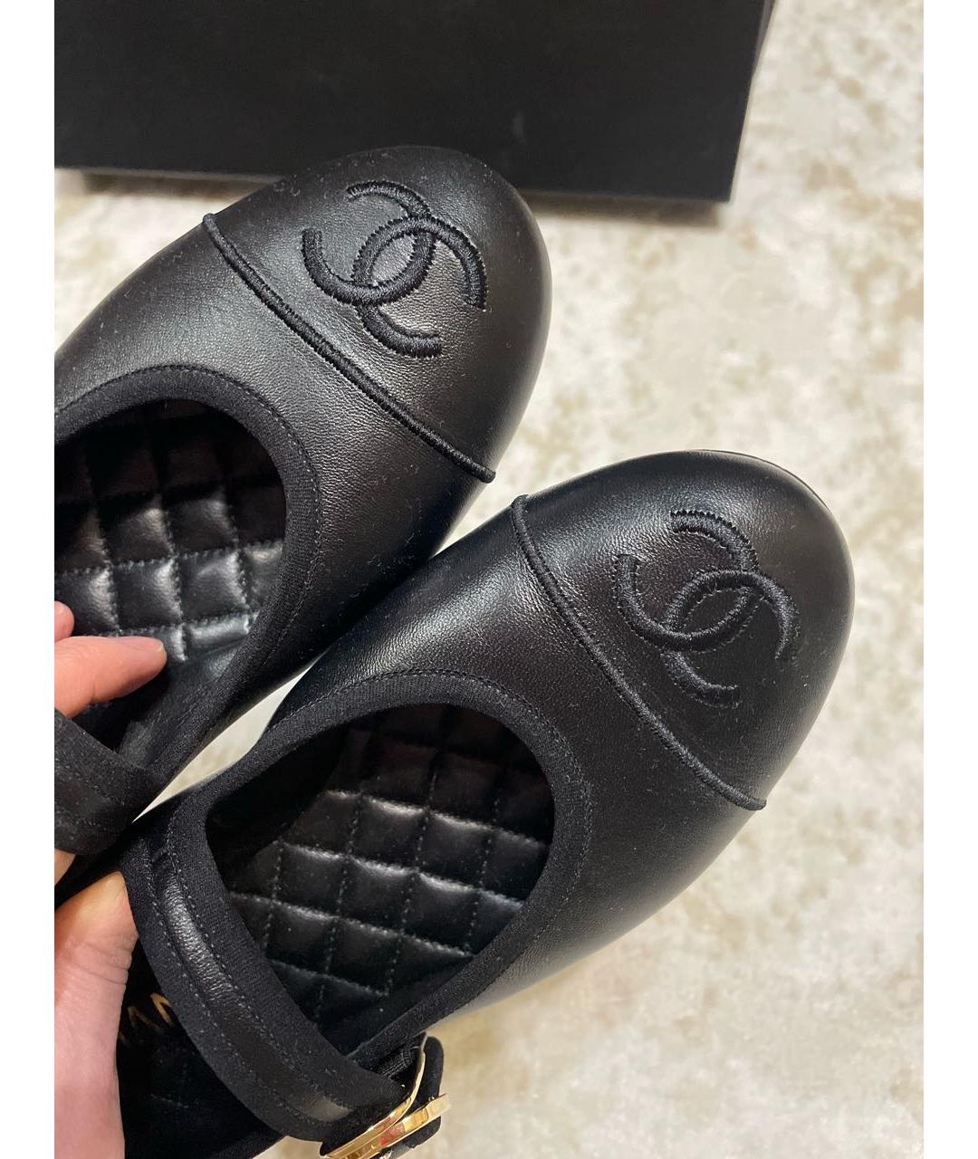 CHANEL Черные кожаные балетки, фото 5