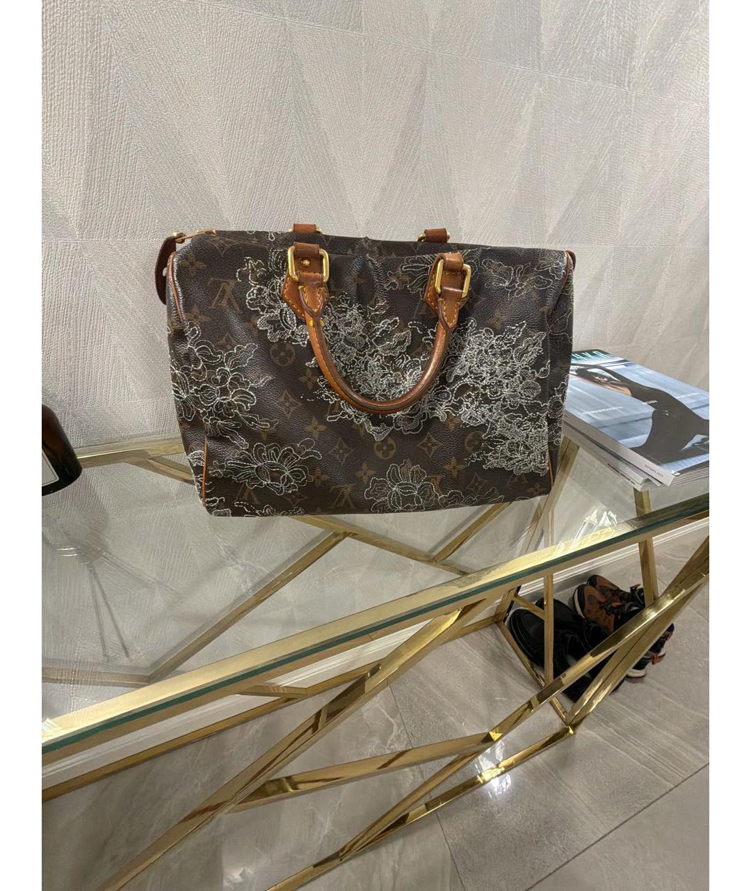 LOUIS VUITTON Кожаная сумка с короткими ручками, фото 5