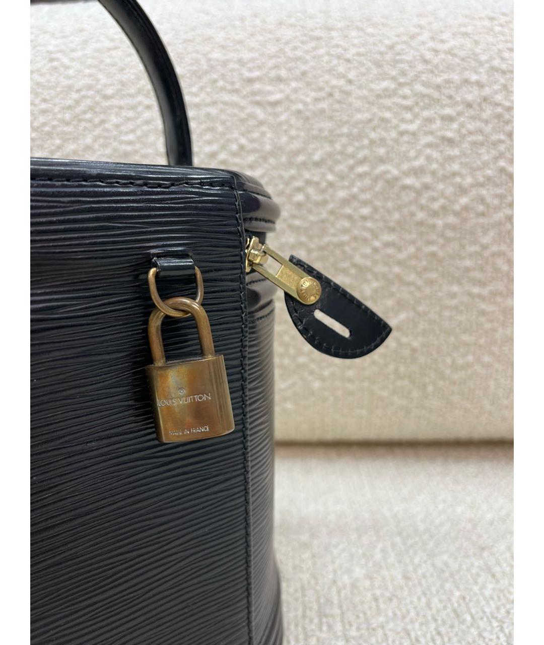 LOUIS VUITTON Черная кожаная сумка через плечо, фото 8