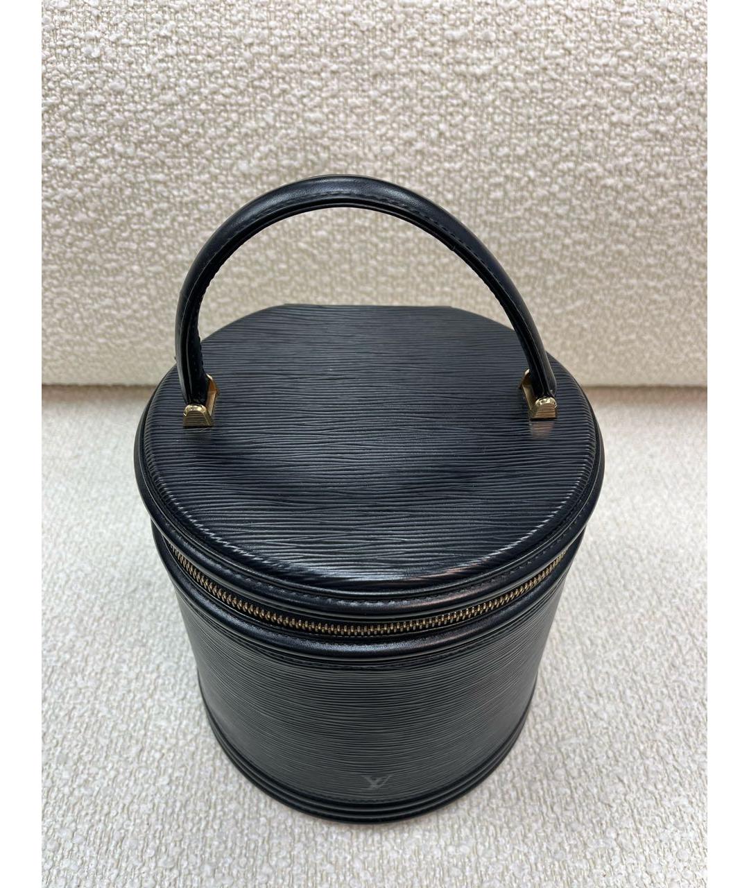 LOUIS VUITTON Черная кожаная сумка через плечо, фото 5