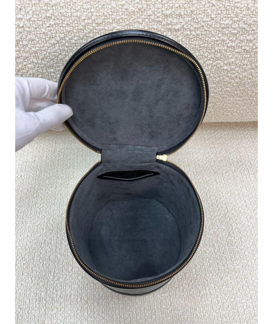 LOUIS VUITTON Черная кожаная сумка через плечо, фото 4