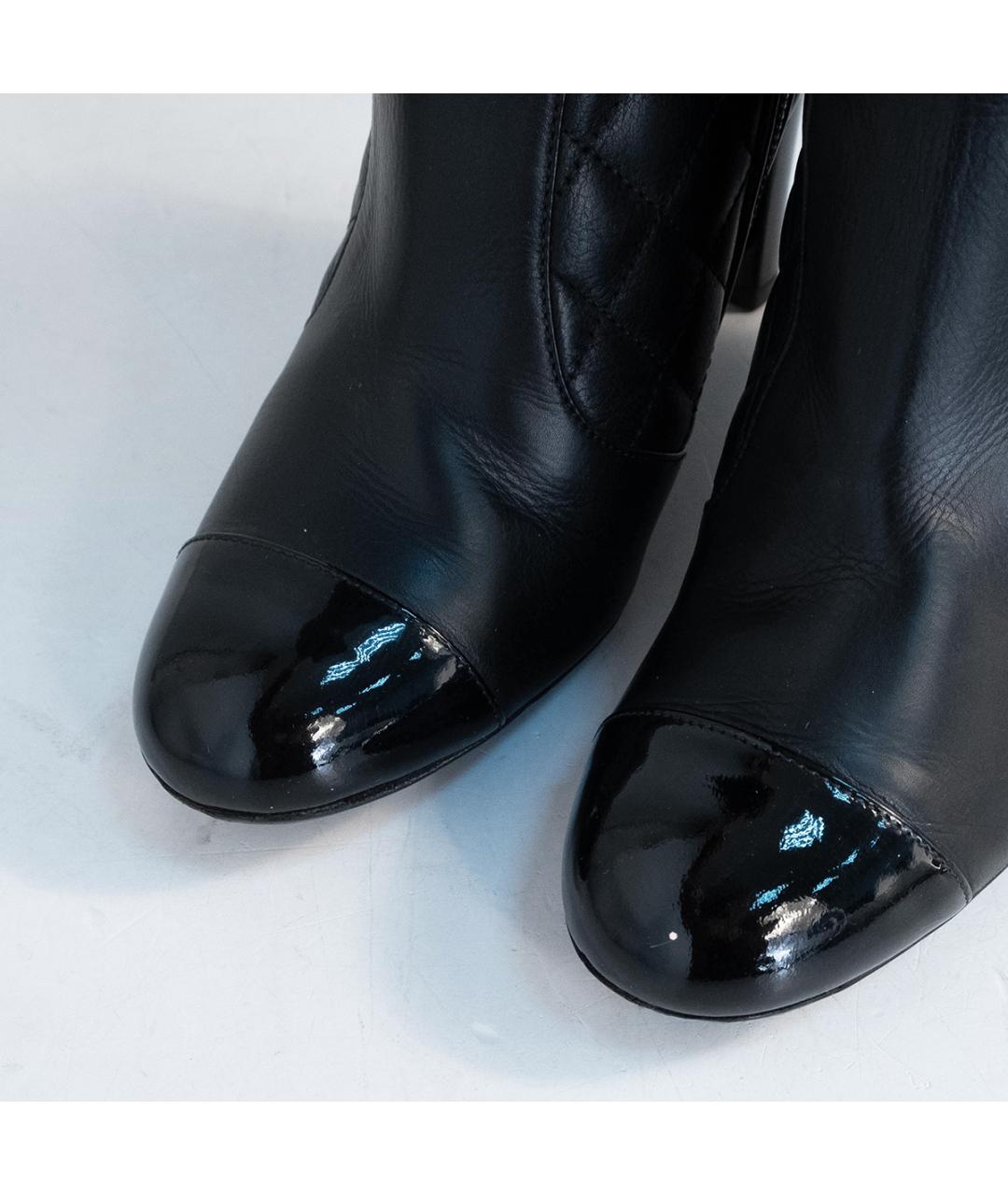 CHANEL Черные кожаные сапоги, фото 3
