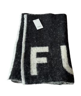 FURLA Шарф