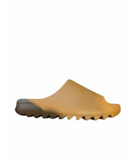 ADIDAS YEEZY Шлепанцы