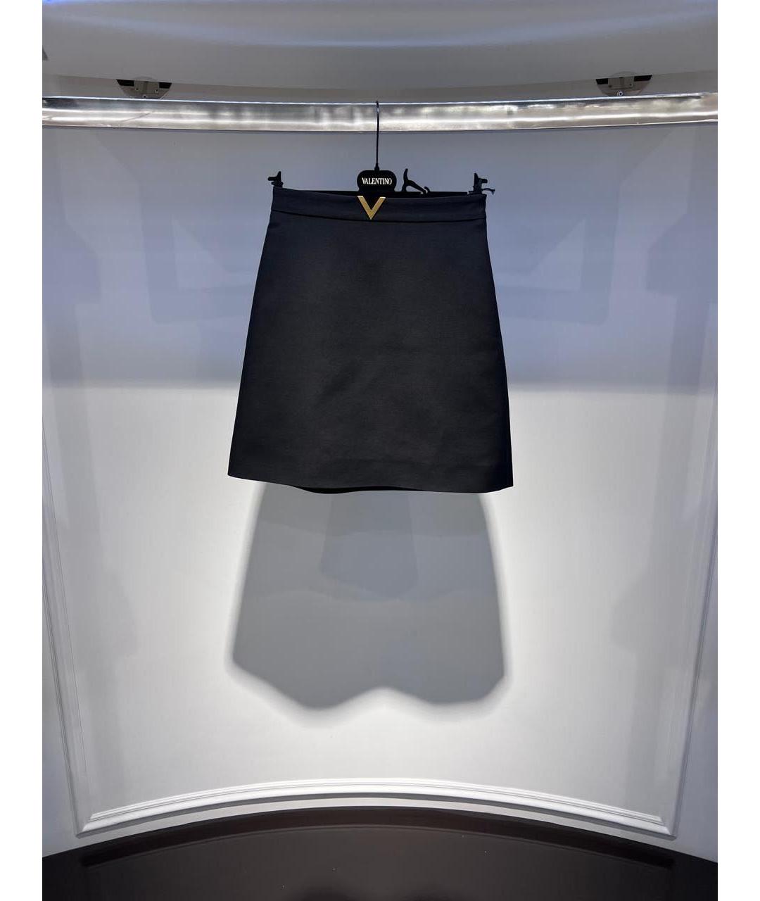 VALENTINO Черная шелковая юбка мини, фото 3
