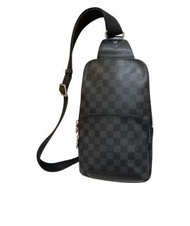 LOUIS VUITTON Сумка на плечо