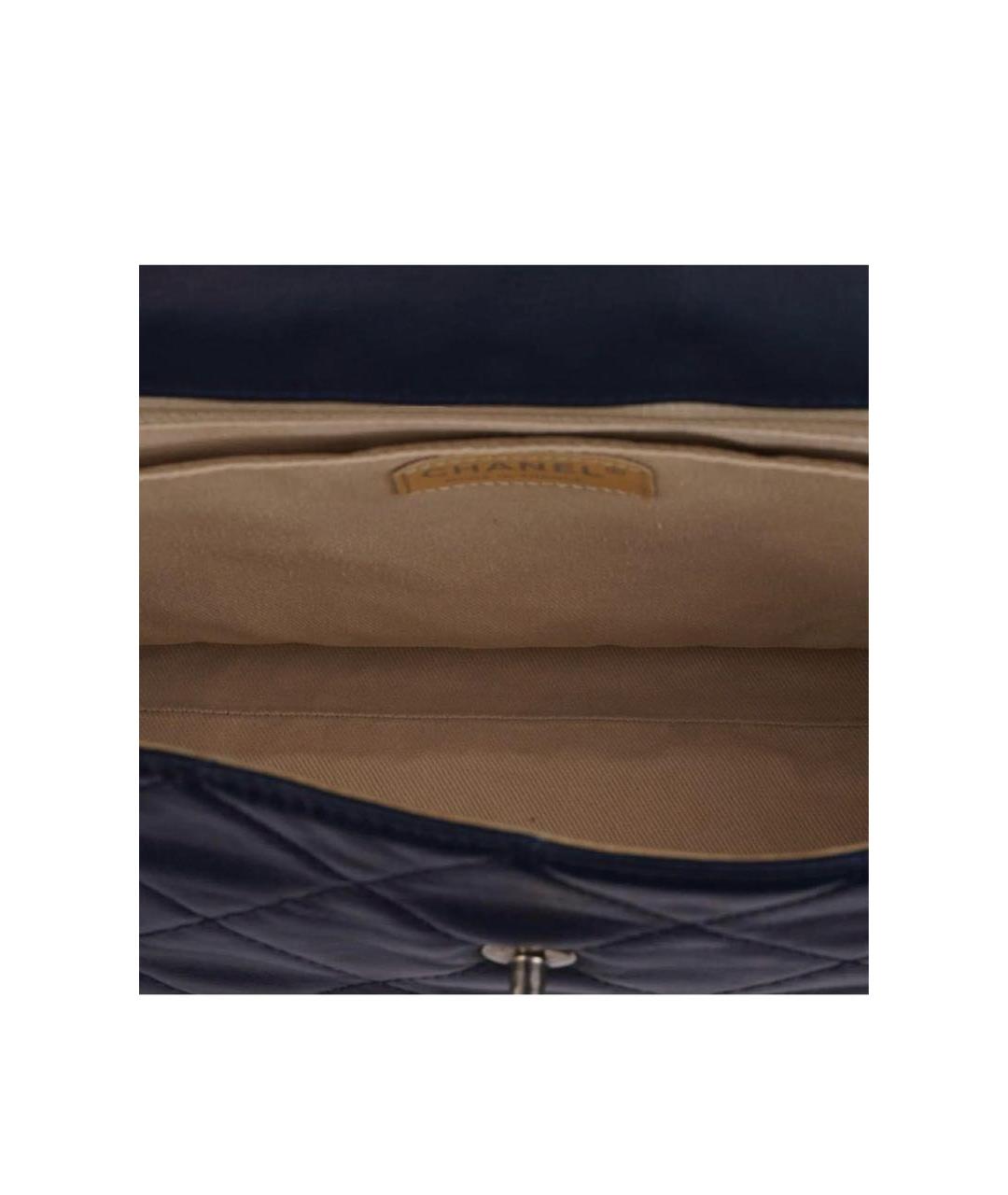 CHANEL Темно-синяя кожаная сумка через плечо, фото 4
