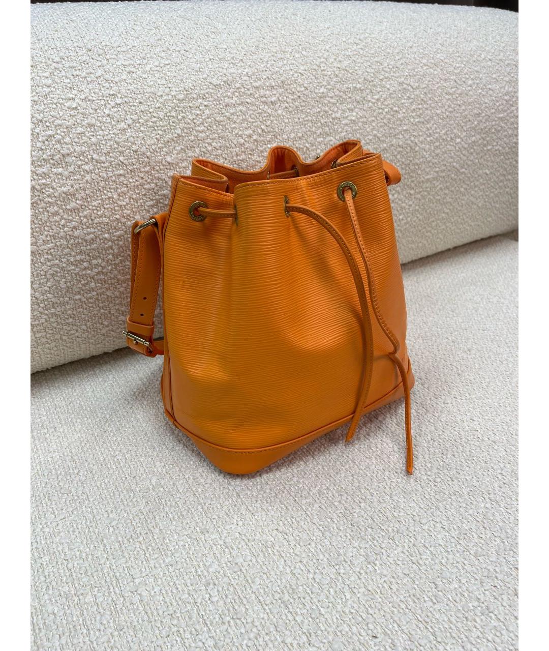 LOUIS VUITTON Оранжевая кожаная сумка через плечо, фото 2