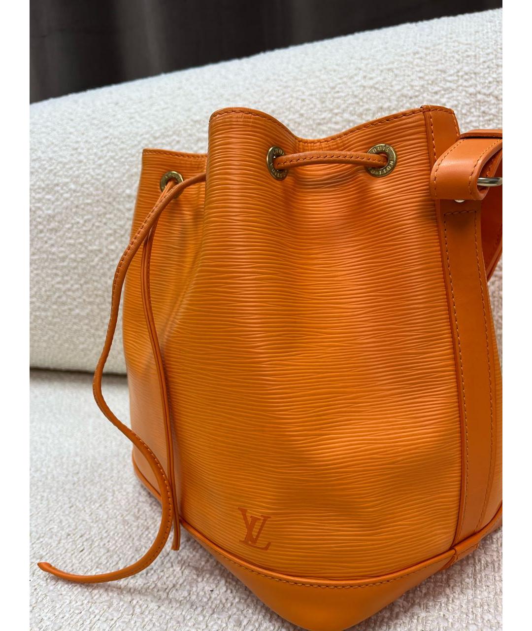 LOUIS VUITTON Оранжевая кожаная сумка через плечо, фото 6