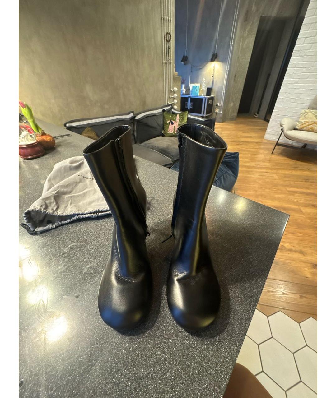 BALENCIAGA Черные кожаные ботильоны, фото 2