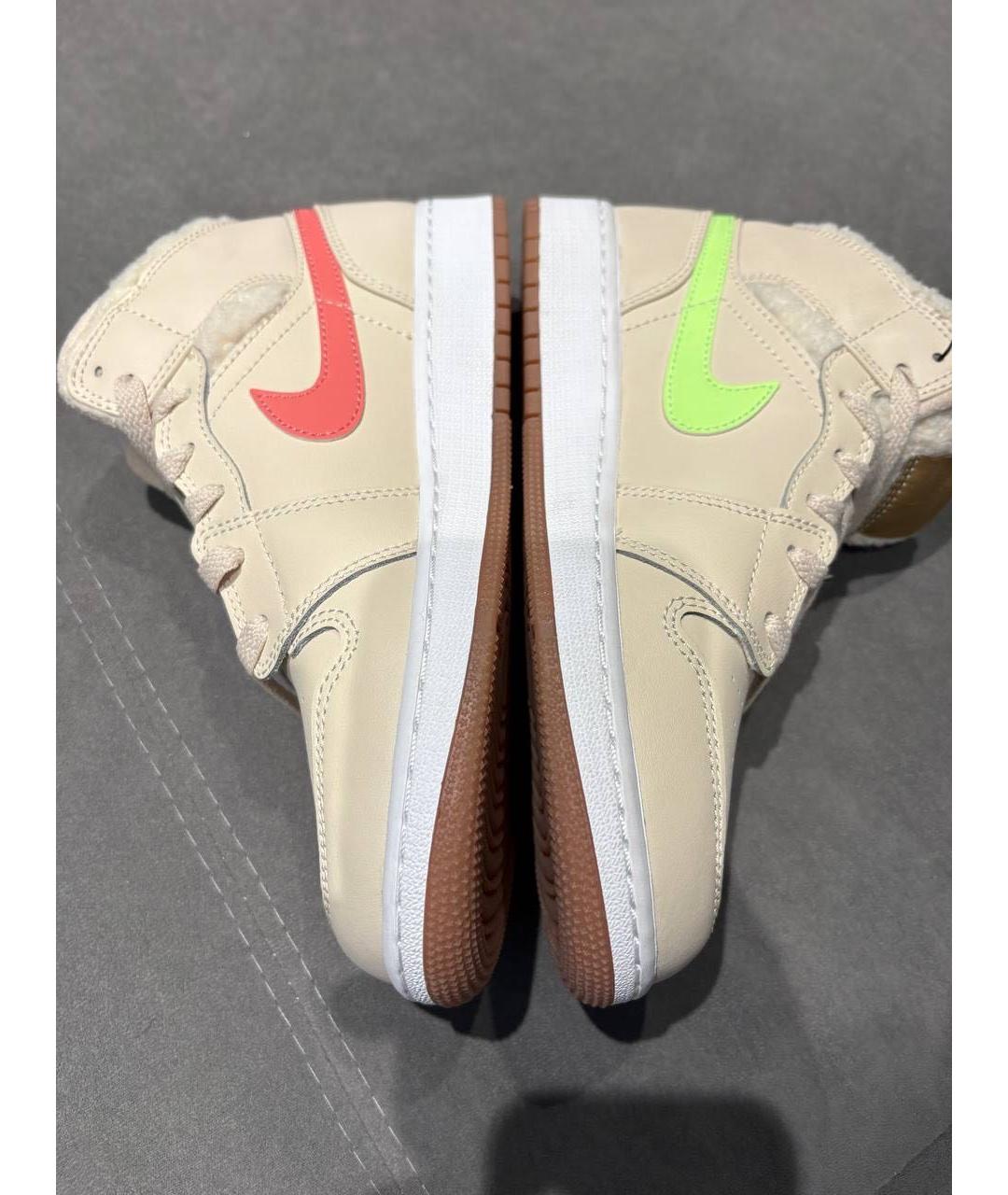 JORDAN Бежевые кожаные кроссовки, фото 4