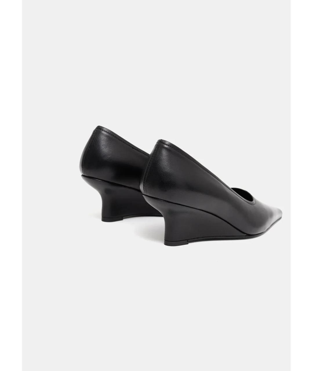 TOTEME Черные кожаные туфли, фото 3