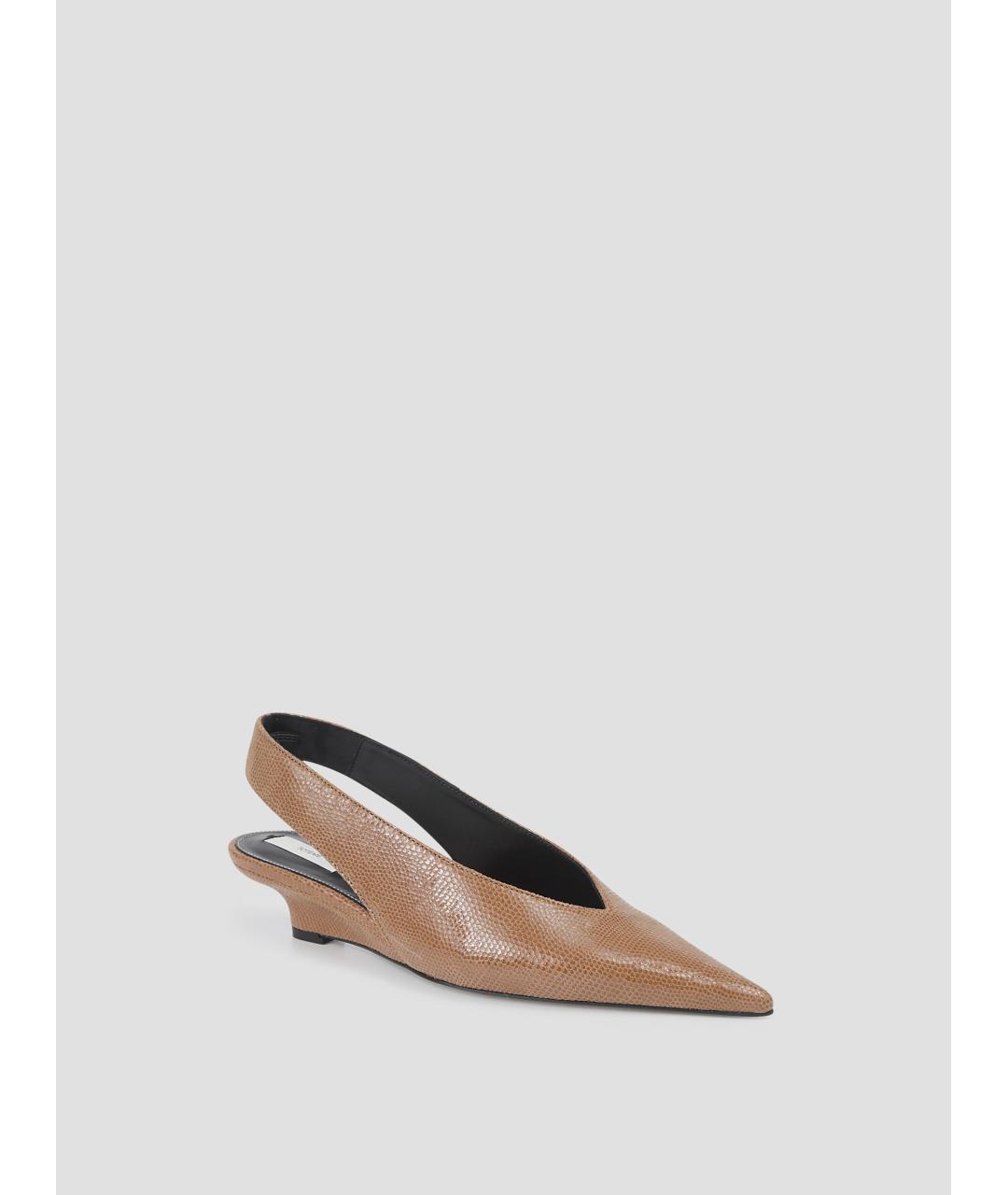 TOTEME Бежевые кожаные туфли, фото 2