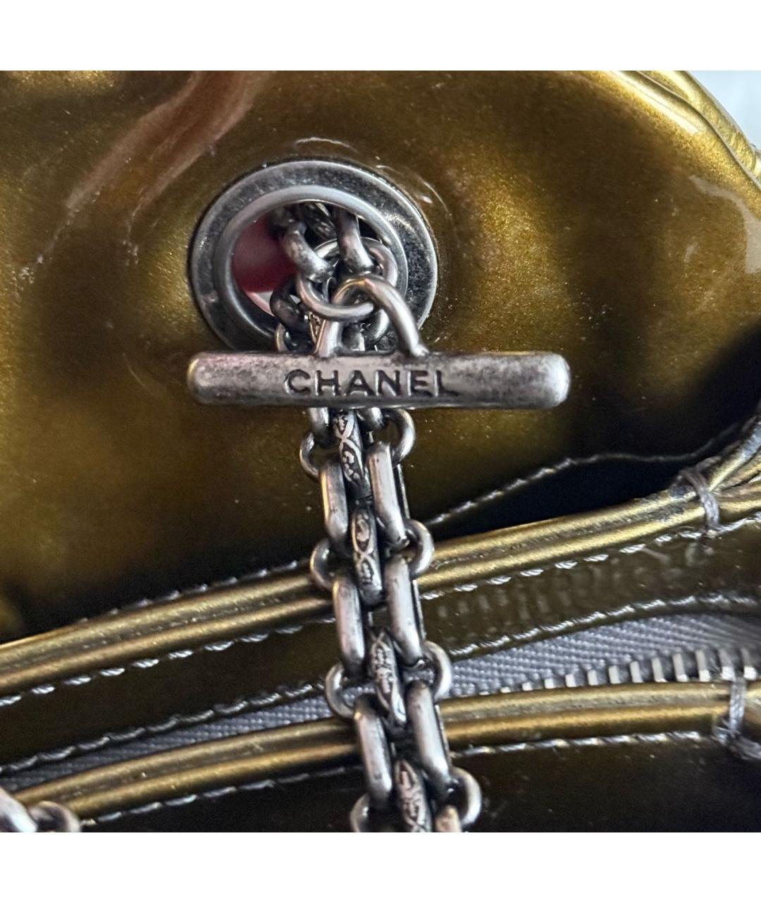 CHANEL Мульти сумка с короткими ручками из лакированной кожи, фото 4