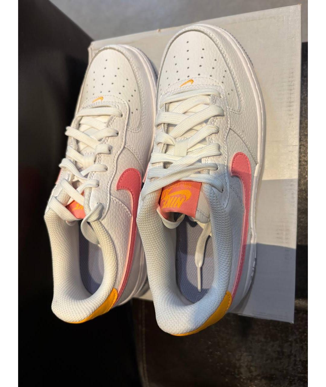 NIKE Белые кожаные кроссовки, фото 2