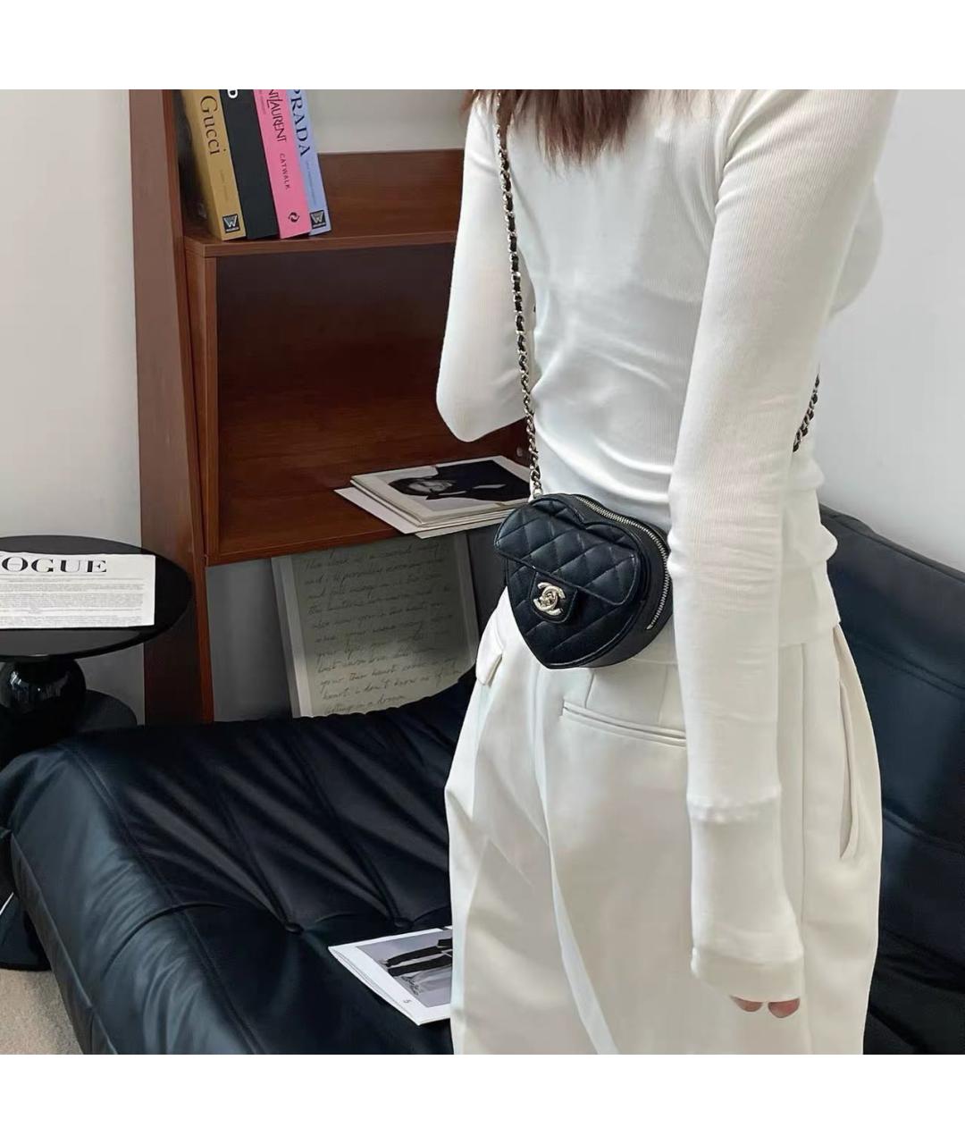 CHANEL Черная кожаная сумка через плечо, фото 8