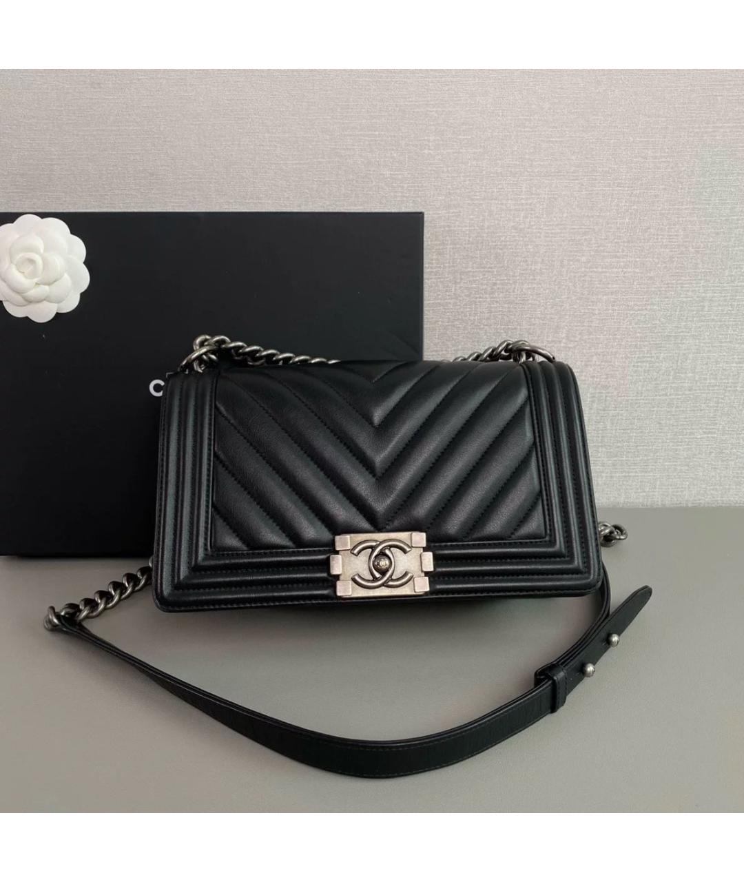 CHANEL Черная кожаная сумка через плечо, фото 5