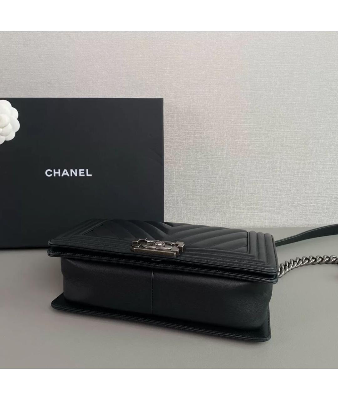 CHANEL Черная кожаная сумка через плечо, фото 3