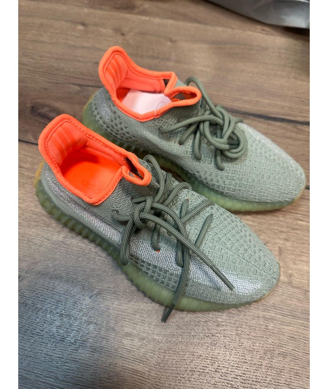 ADIDAS YEEZY Зеленые текстильные кроссовки, фото 2