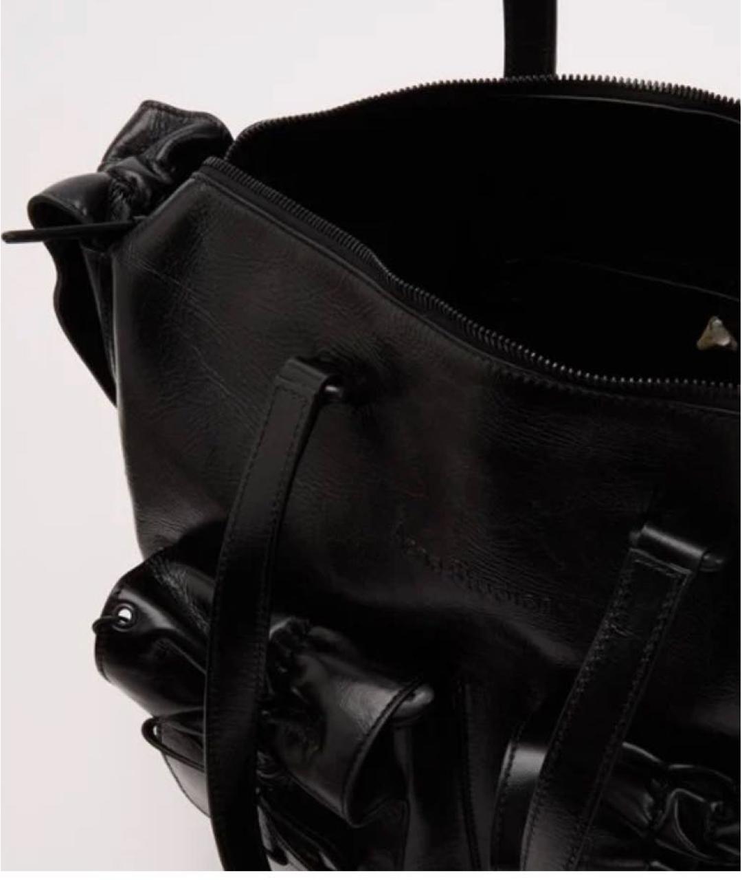 ACNE STUDIOS Черная кожаная сумка с короткими ручками, фото 3