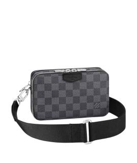 LOUIS VUITTON Сумка на плечо