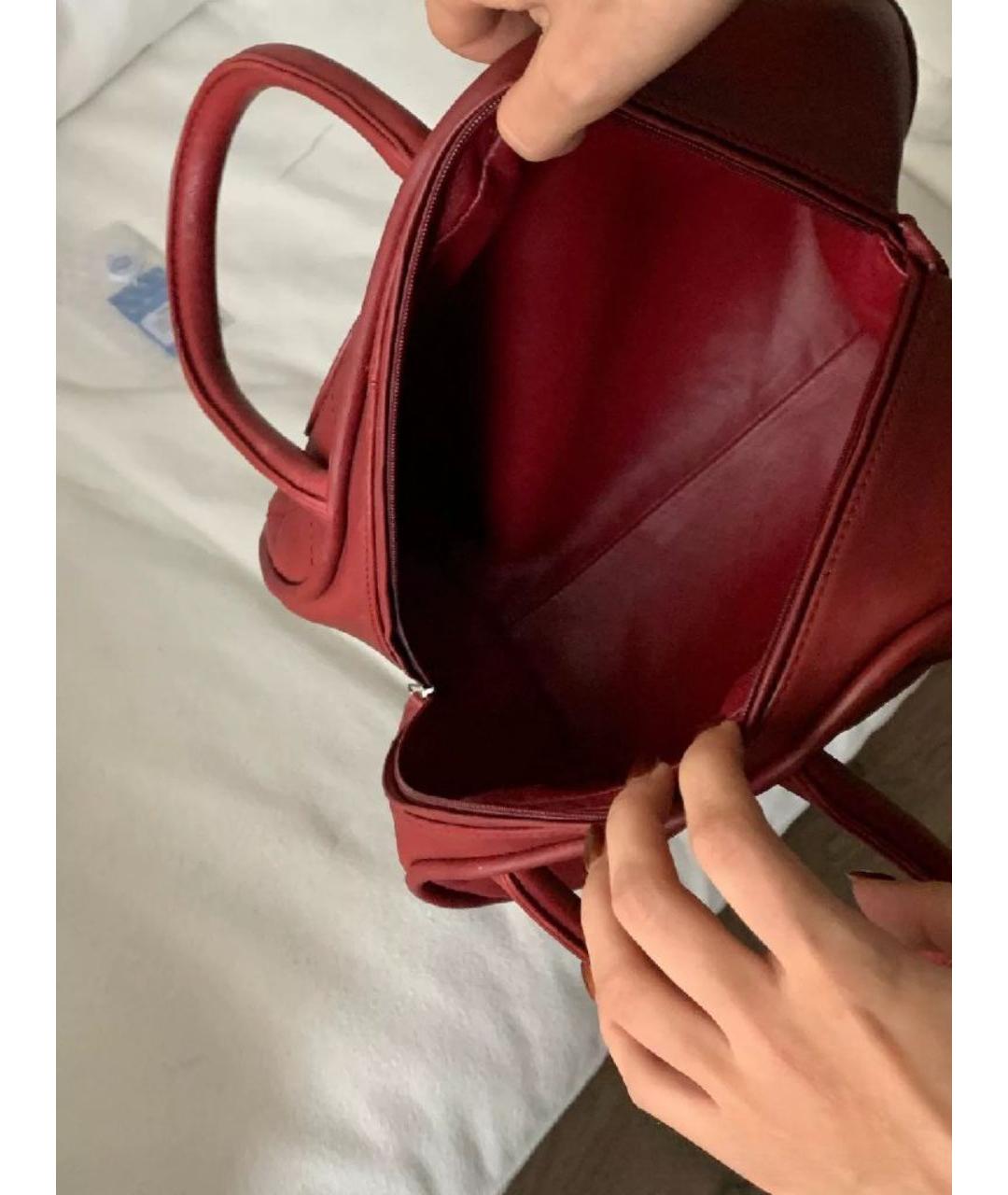 CHANEL Красная кожаная сумка с короткими ручками, фото 3