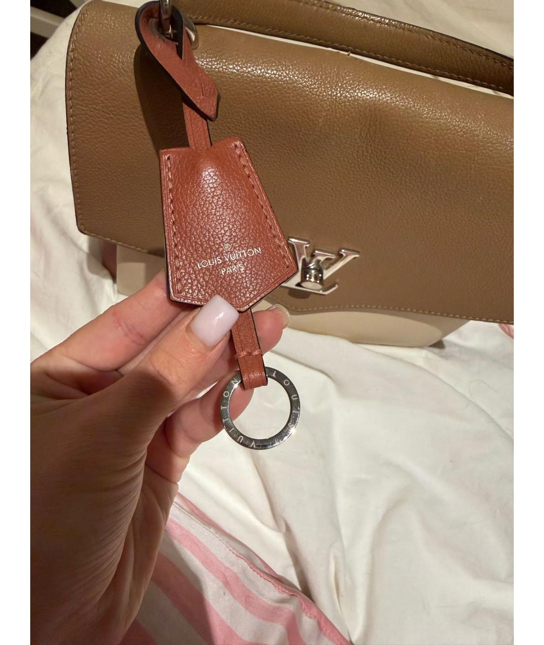 LOUIS VUITTON Бордовая кожаная сумка с короткими ручками, фото 5