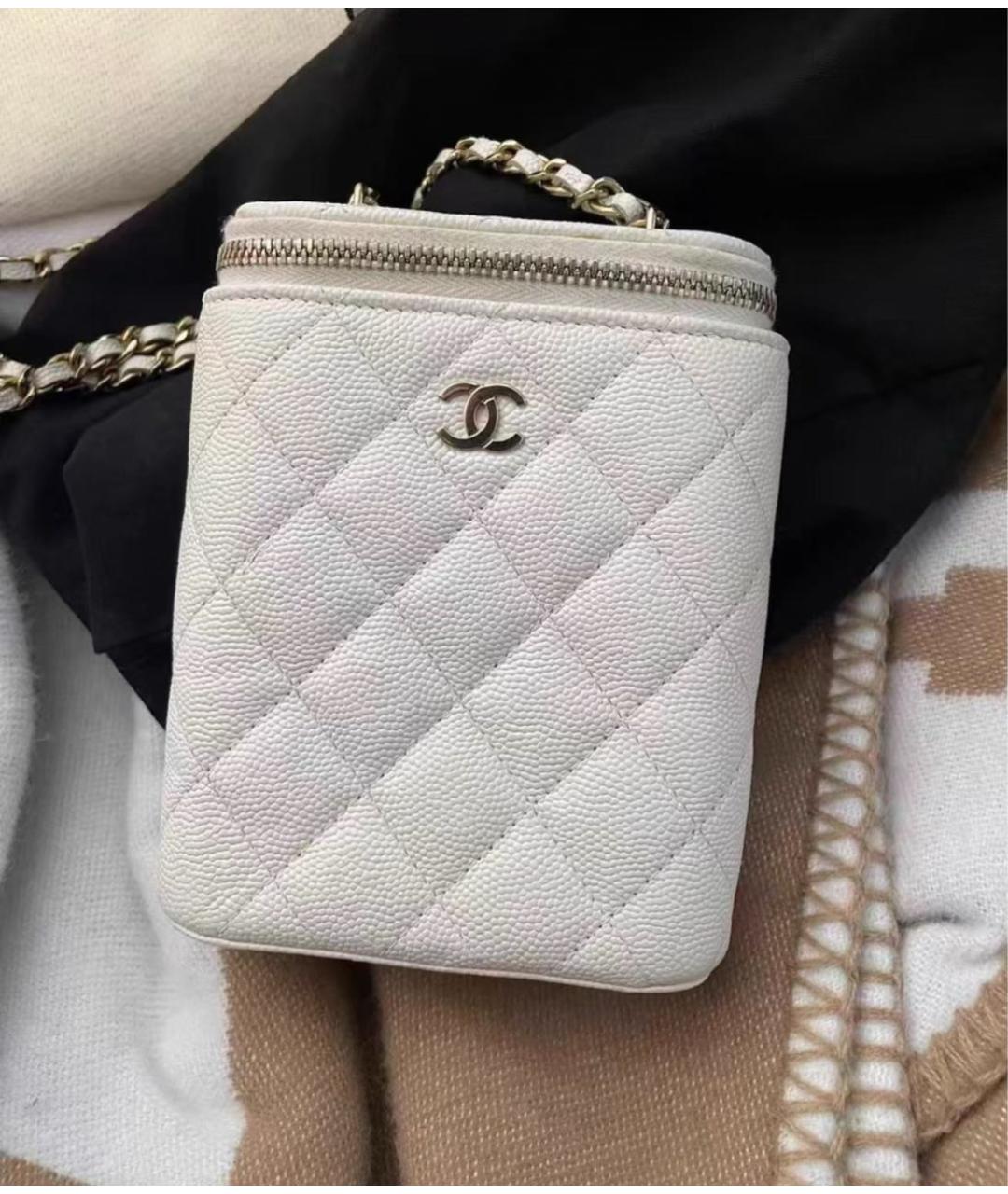 CHANEL Белая кожаная сумка через плечо, фото 2