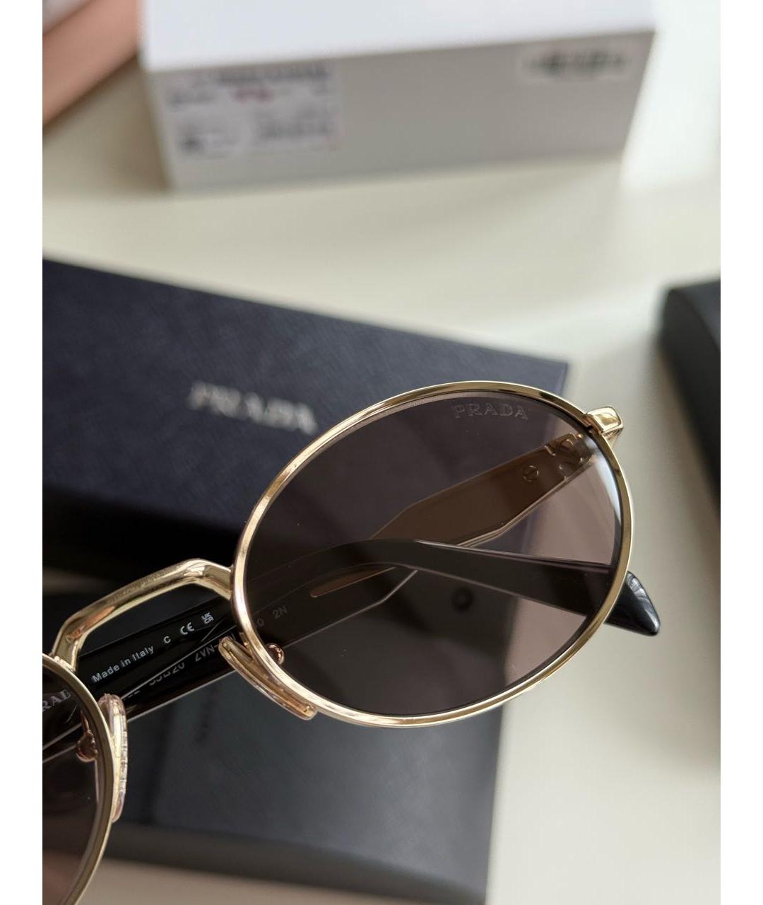 PRADA Золотые металлические солнцезащитные очки, фото 3